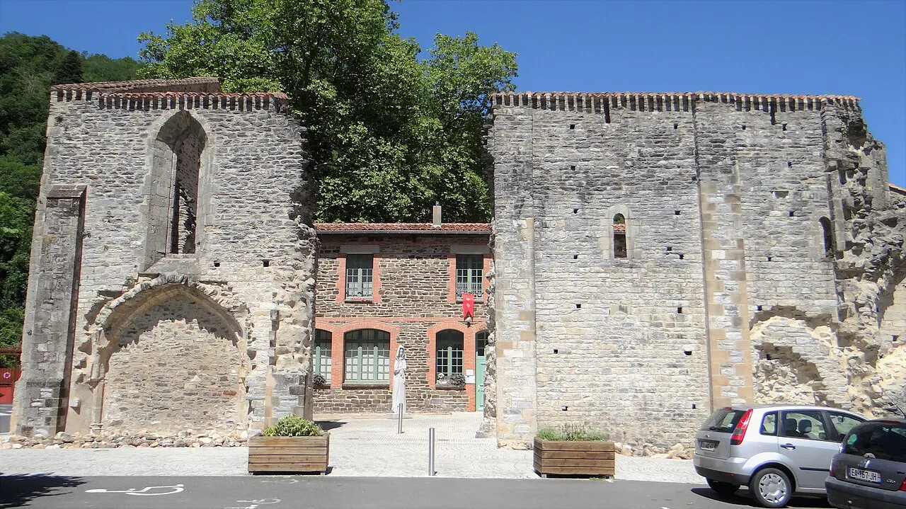 Collégiale Saint-Pierre
