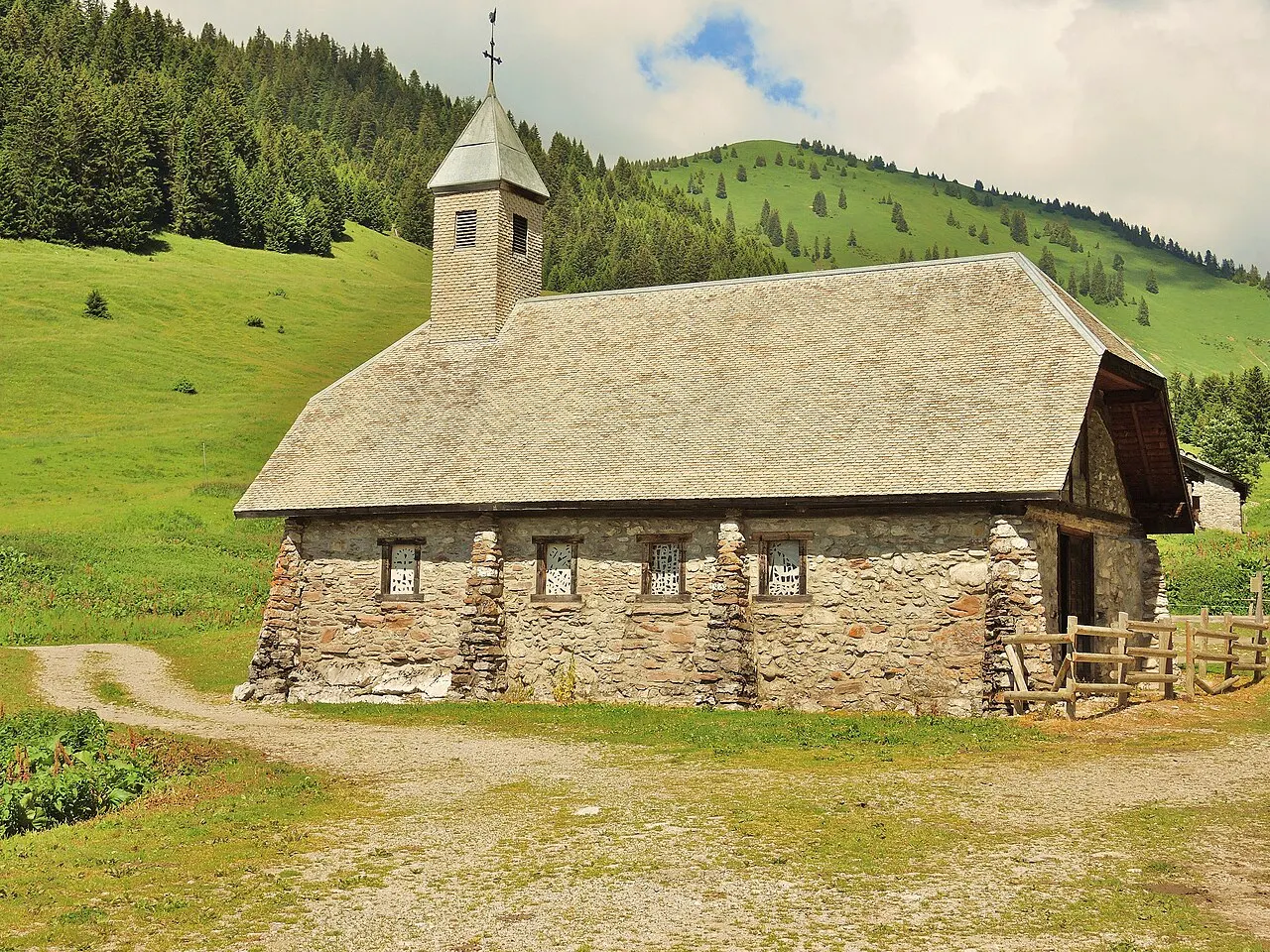 Chapelle Saint-Bernard-de-Menthon