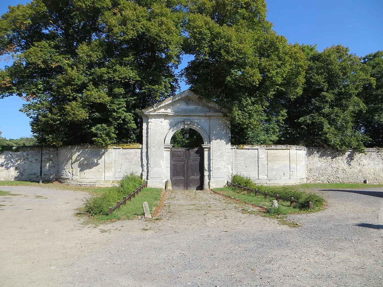 Ancien château