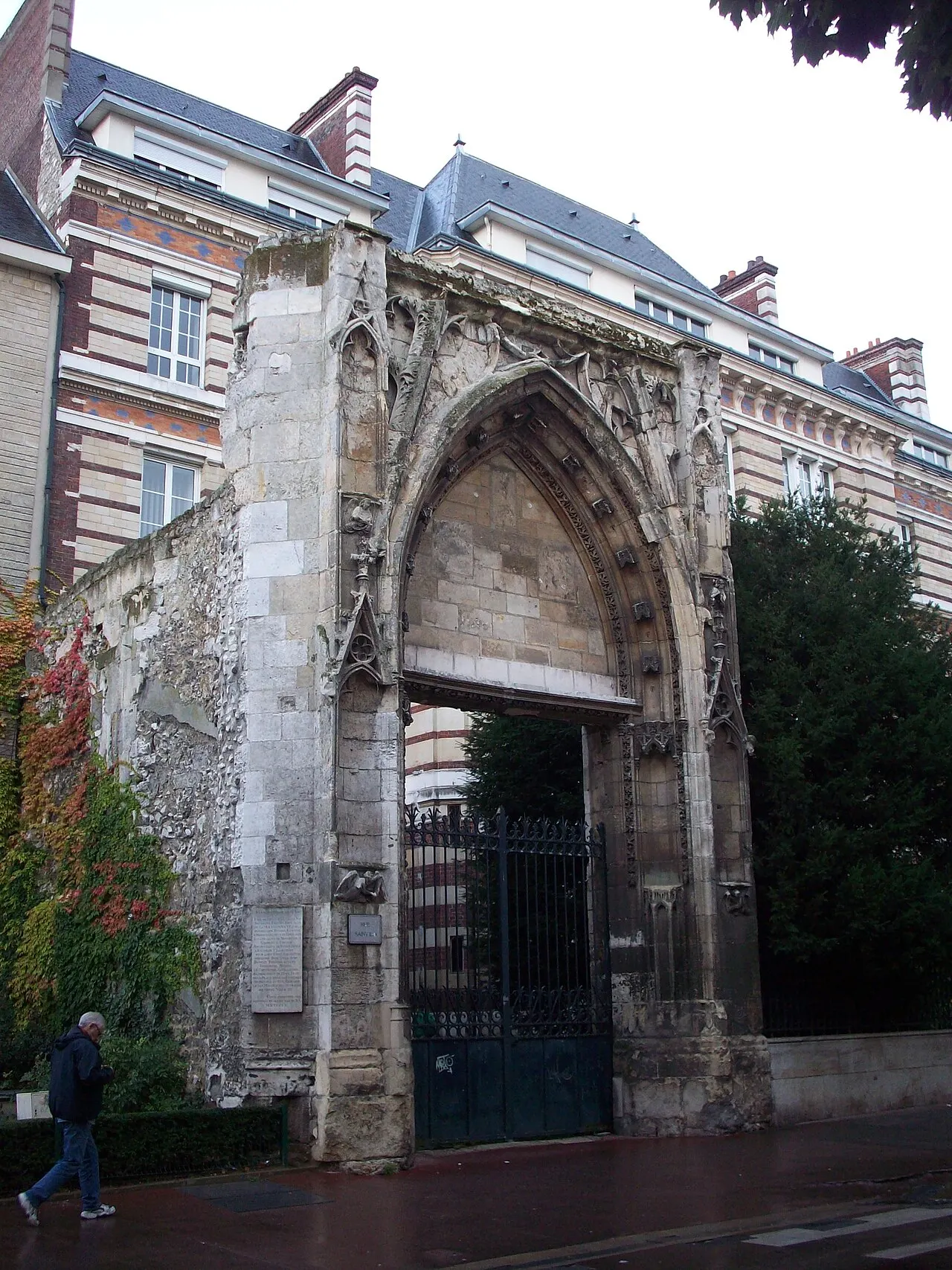 Ancienne église Saint-Lô