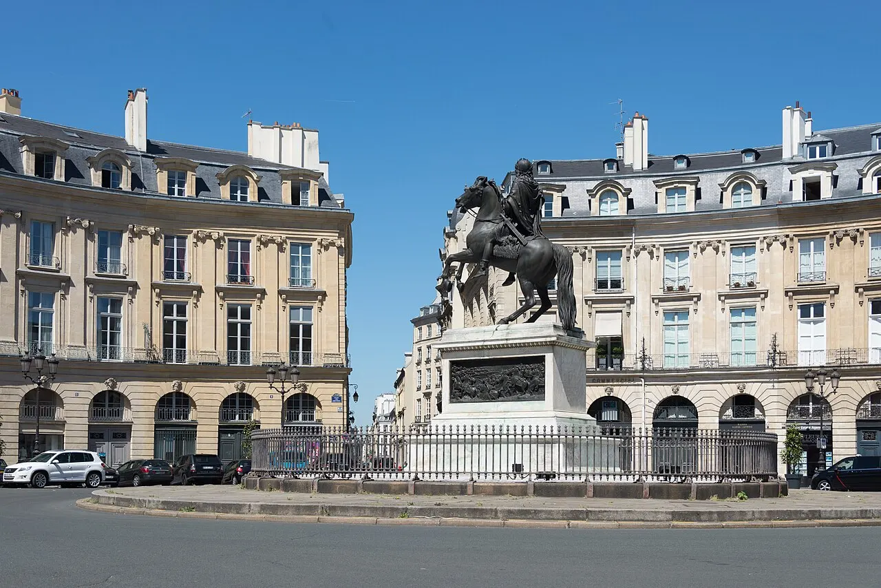 Place des Victoires : le sol