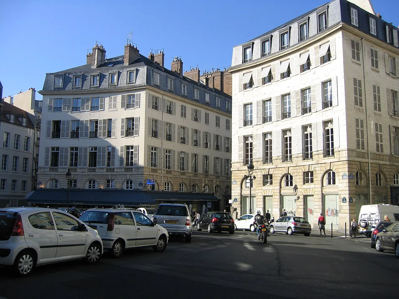 Place de l’Odéon : le sol