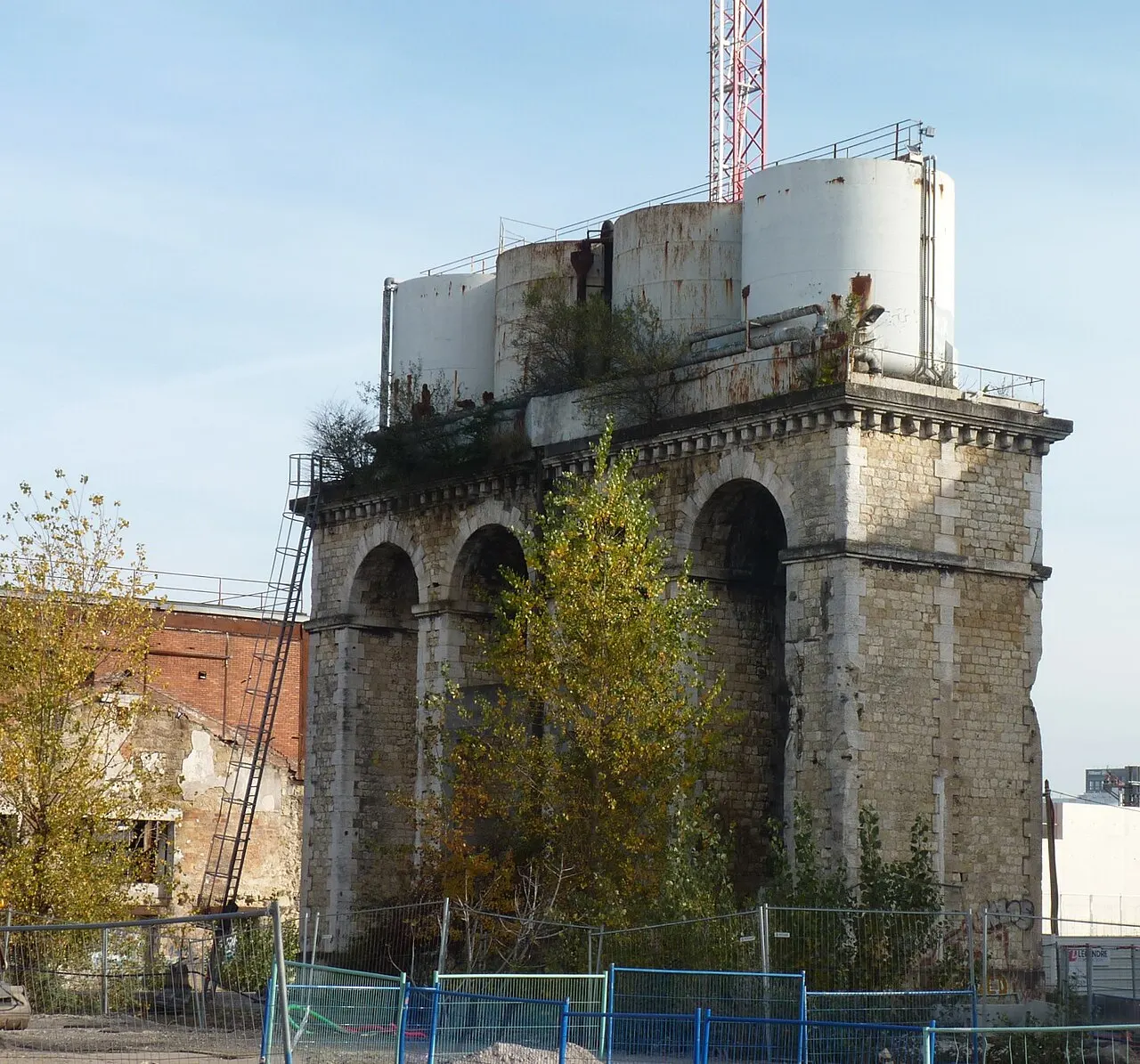 Ancien château d’eau de la gare Saint-Jean