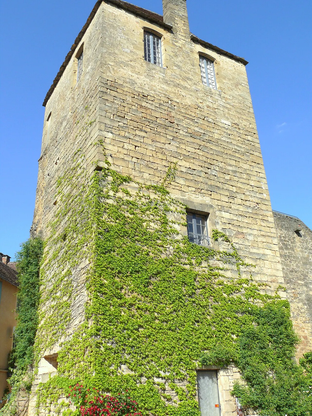 Vestiges de l’enceinte