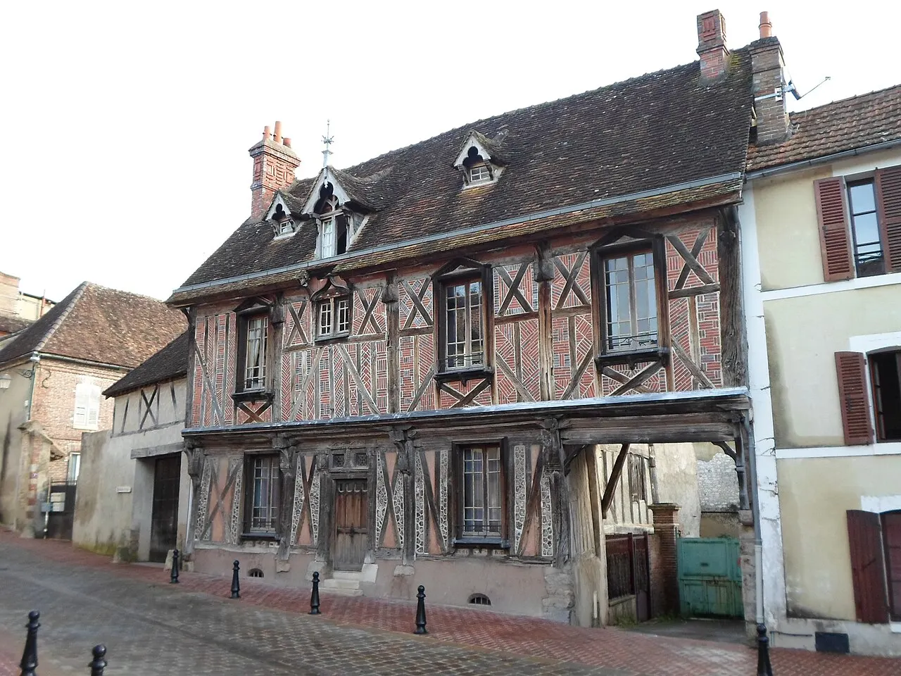 Maison du 16e siècle, dite Maison des Fontenottes, dite Maison de bois
