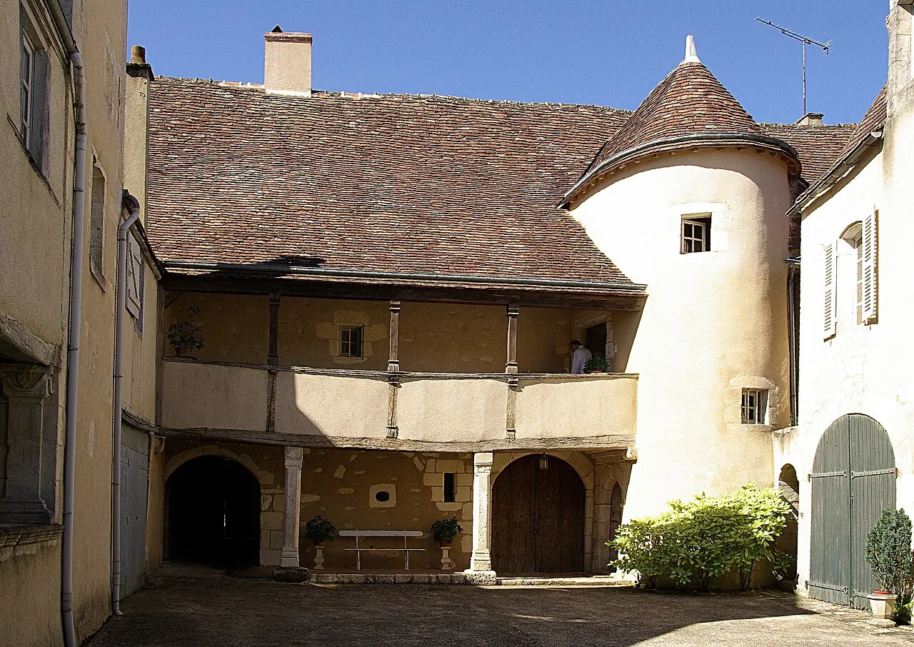 Maison Hénault