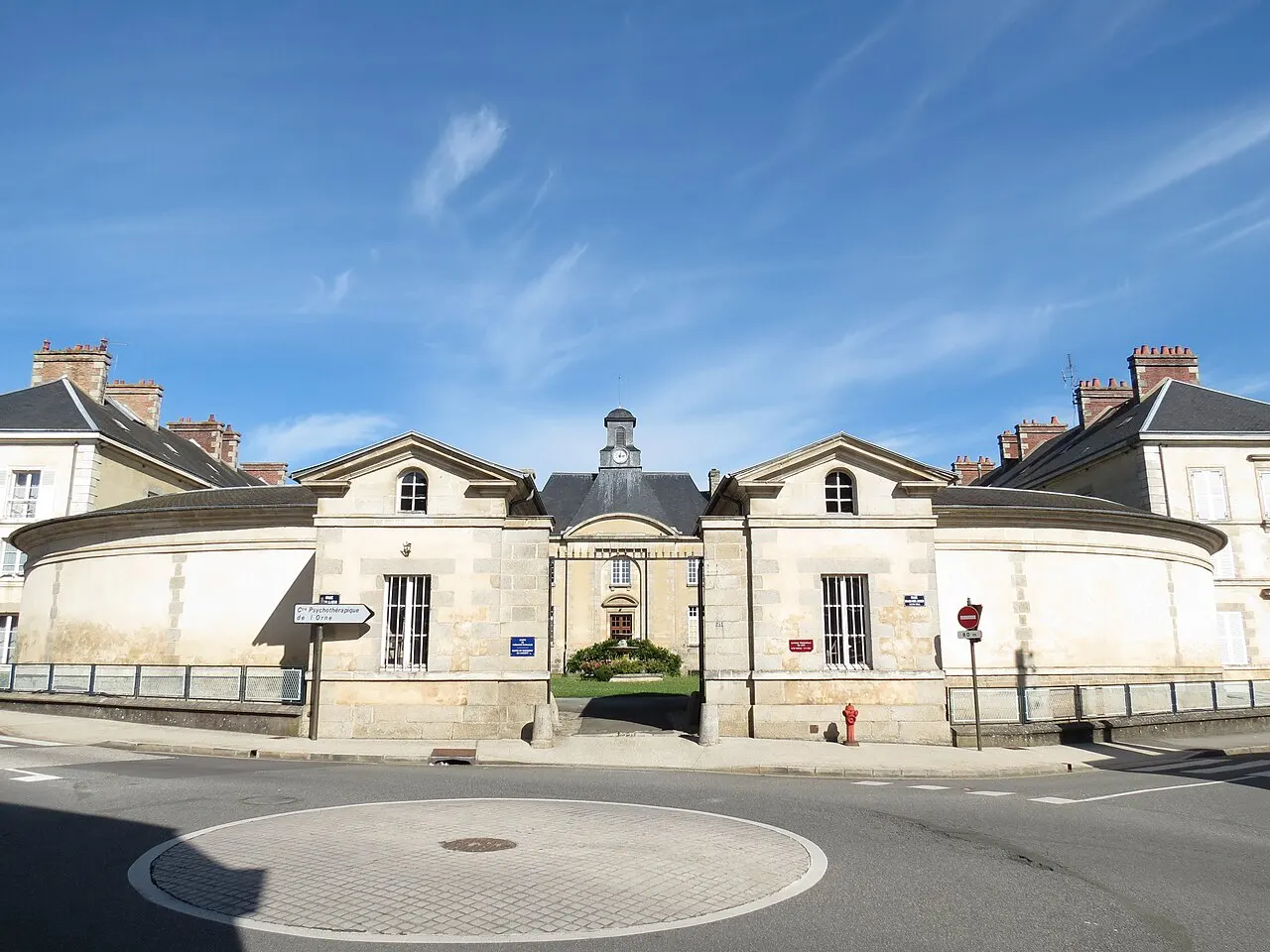 Hôpital psychiatrique