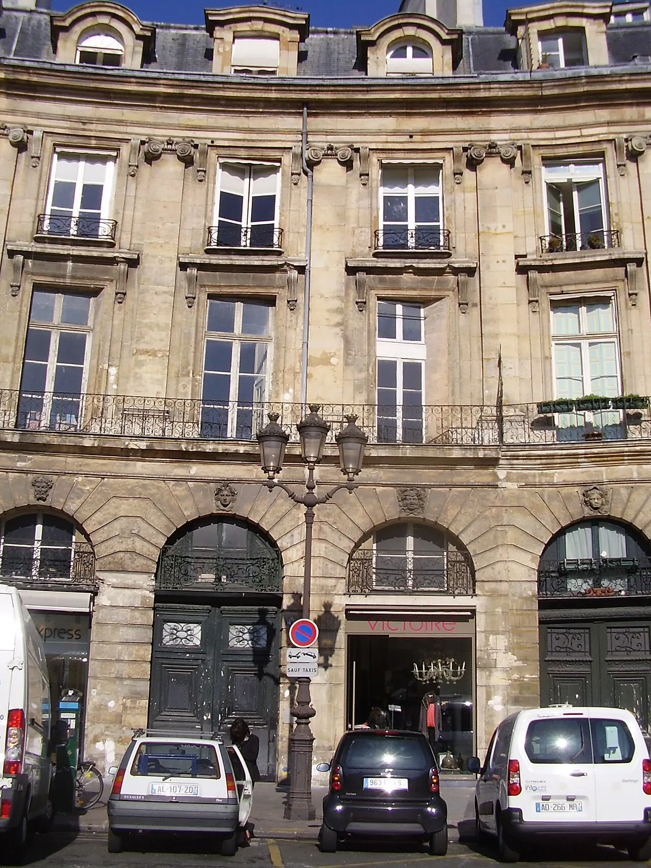 Ancien hôtel Gigault de La Salle, ou hôtel André-d’Arbelles, ou hôtel Biliotti