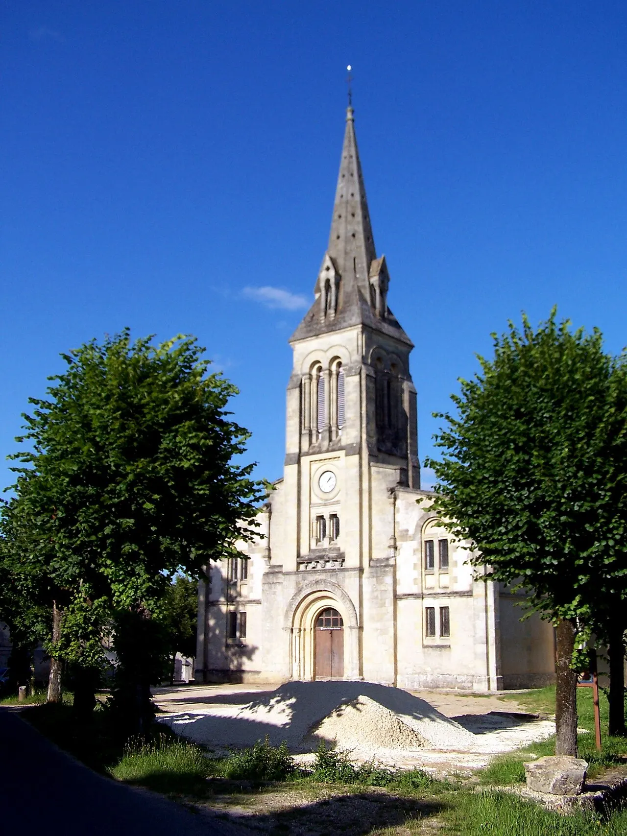 Église Saint-Pierre-ès-Liens