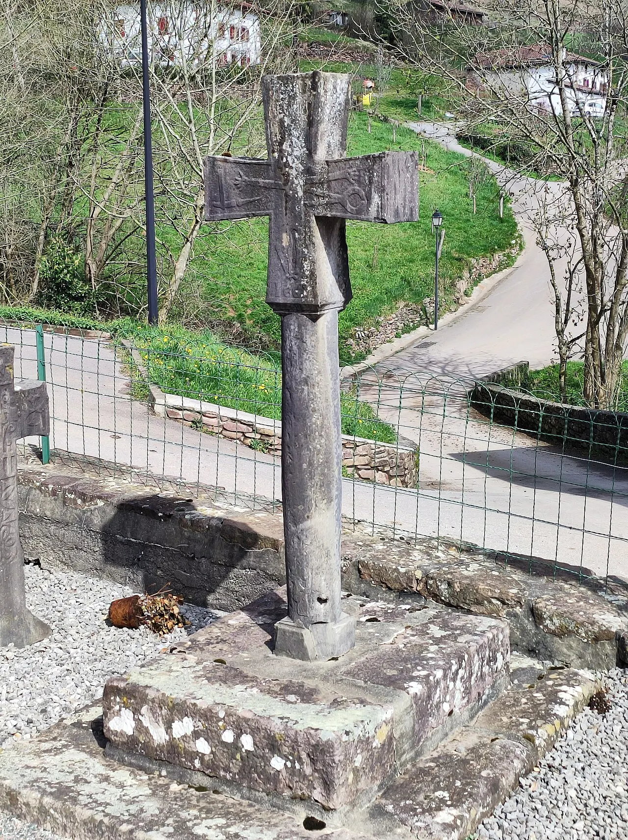 Croix de cimetière