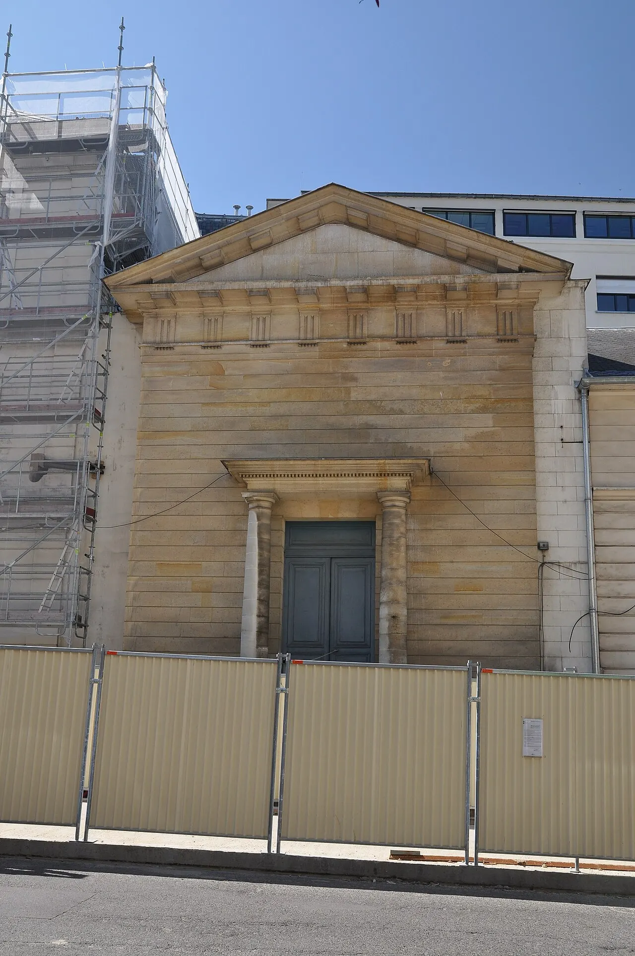 Hôpital de la Reine (ancien)