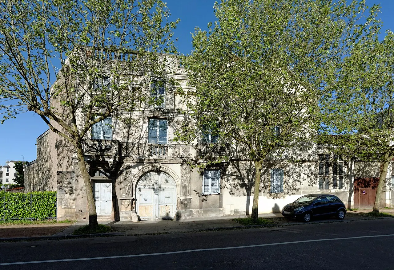 Maison Creuzot