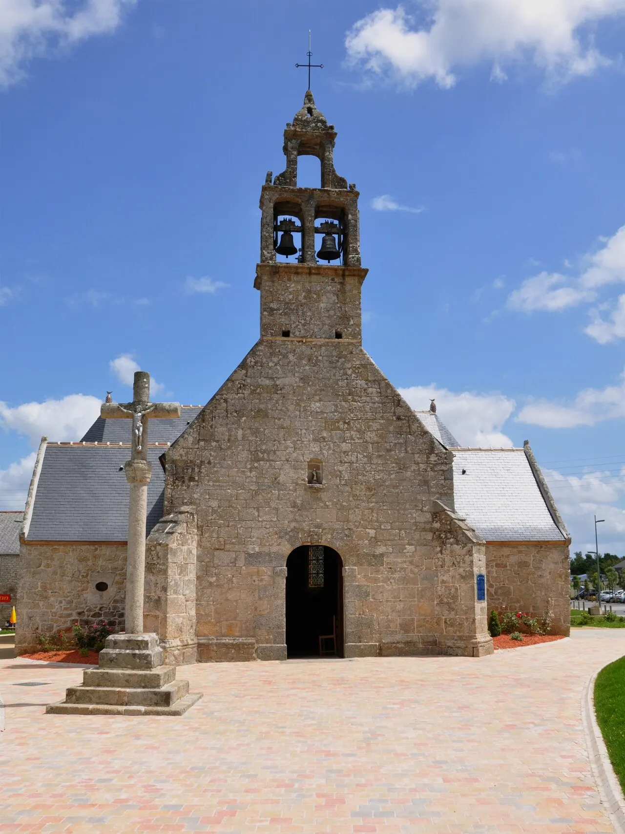 Église Saint-Tugdal
