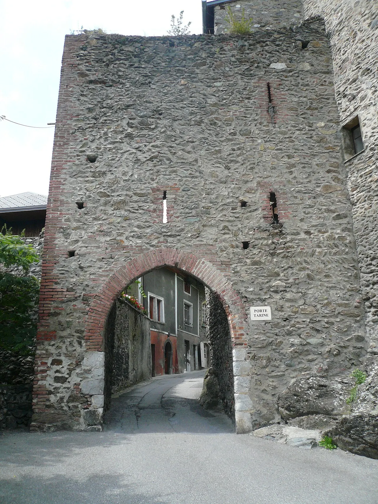 Porte Tarine