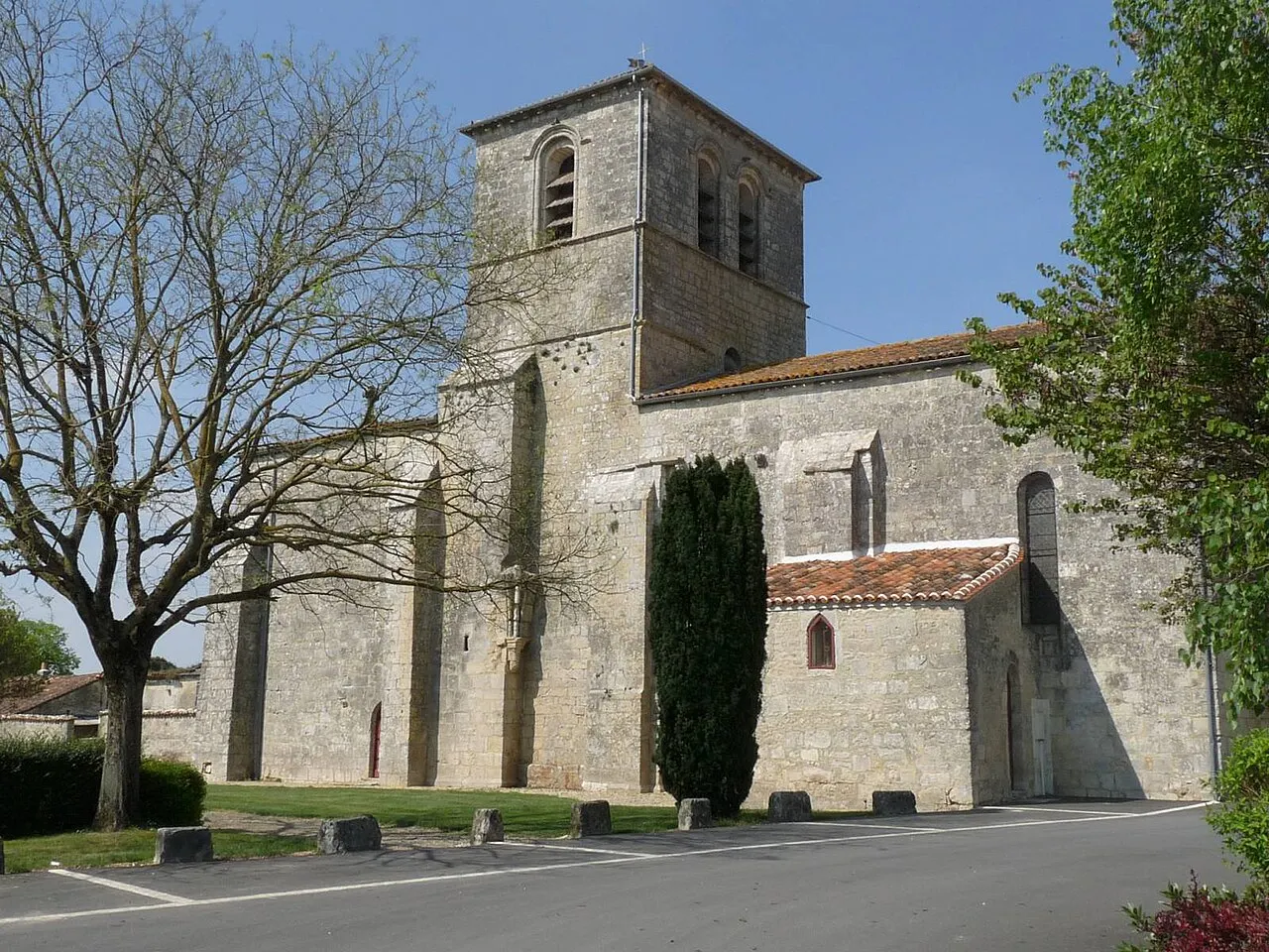 Église Saint-Cybard et Saint-Laurent