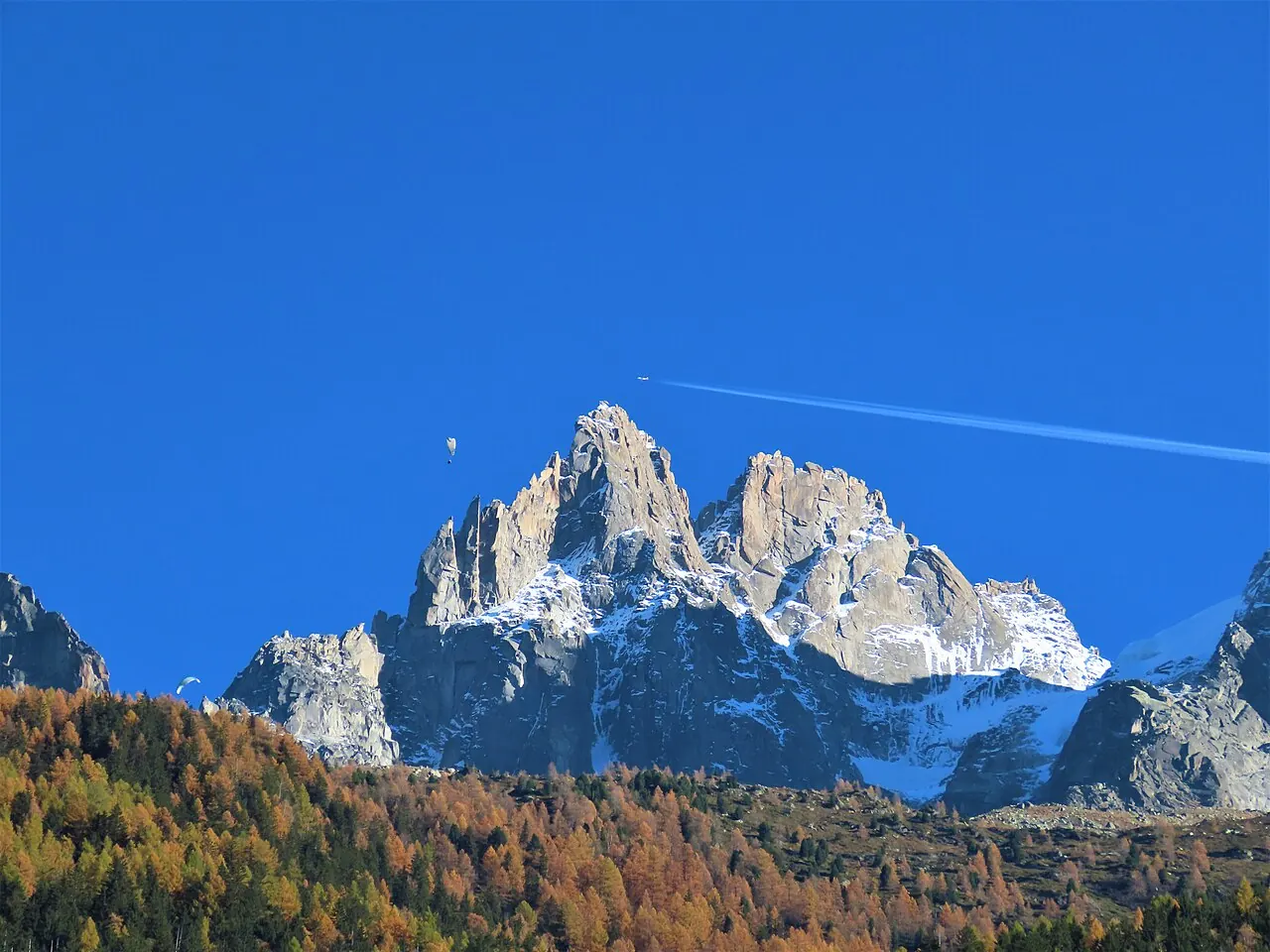 Aiguille des Grands Charmoz
