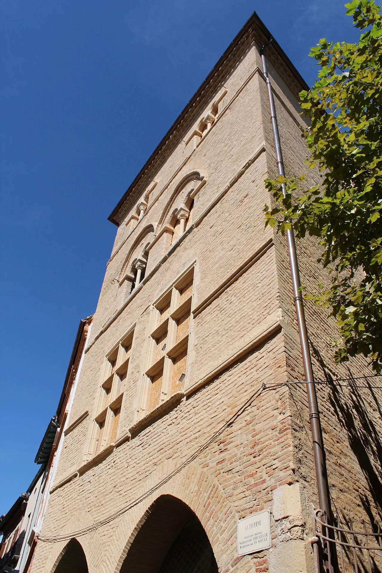 Maison du 13e siècle, dite aussi Maison de la Taverne