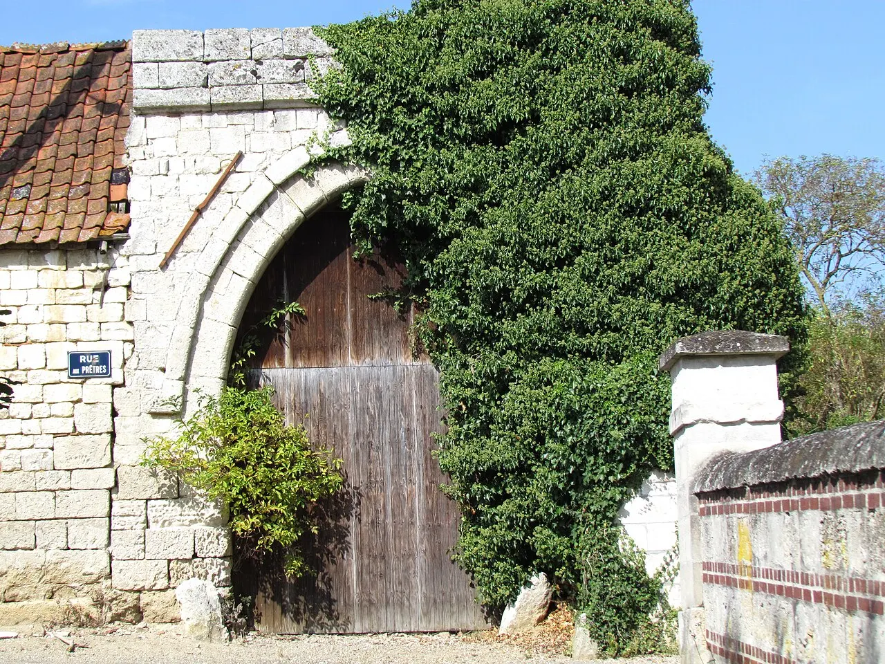Ancien prieuré Saint-Nicolas