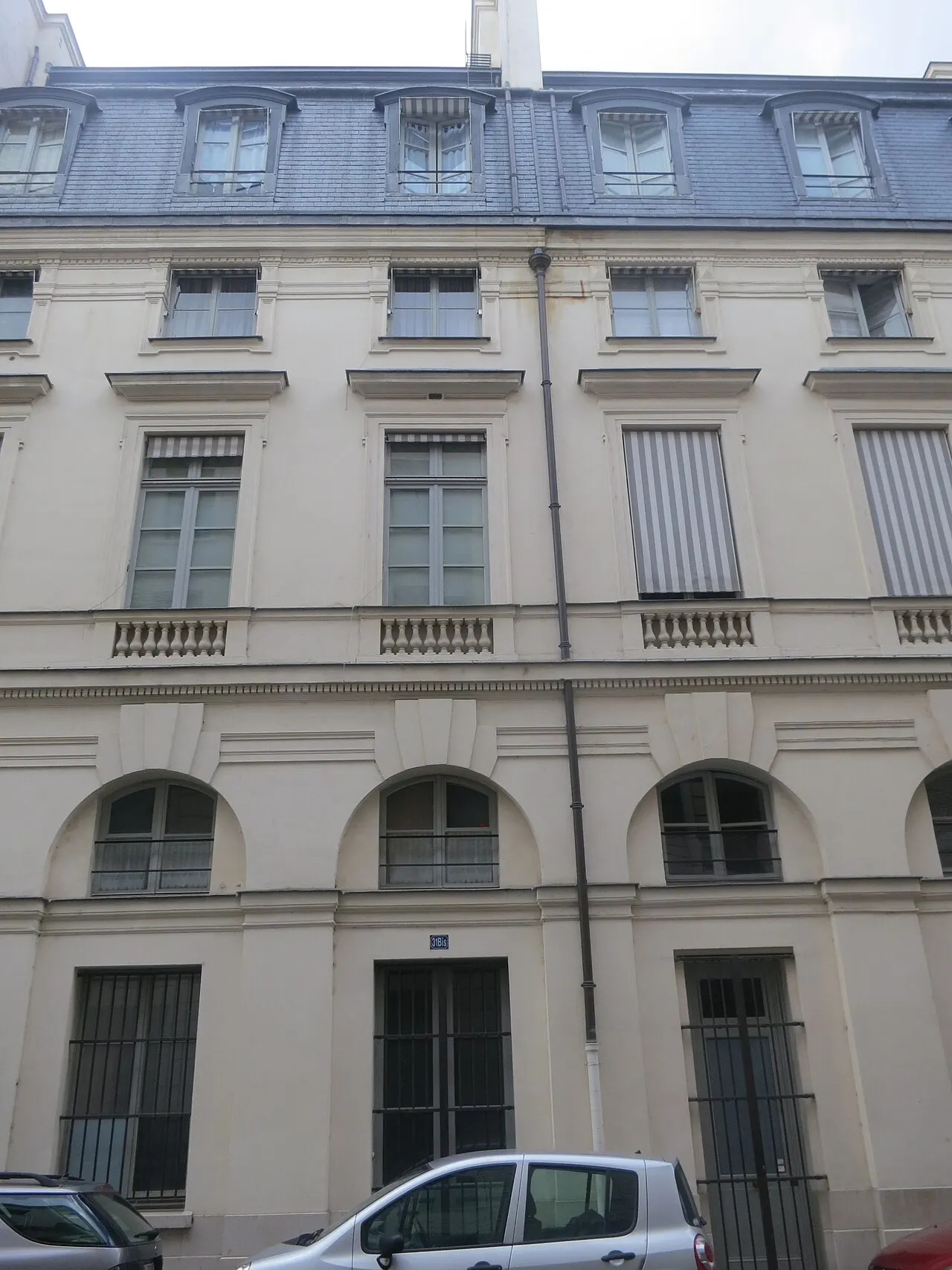 Immeuble, en bordure du Palais-Royal
