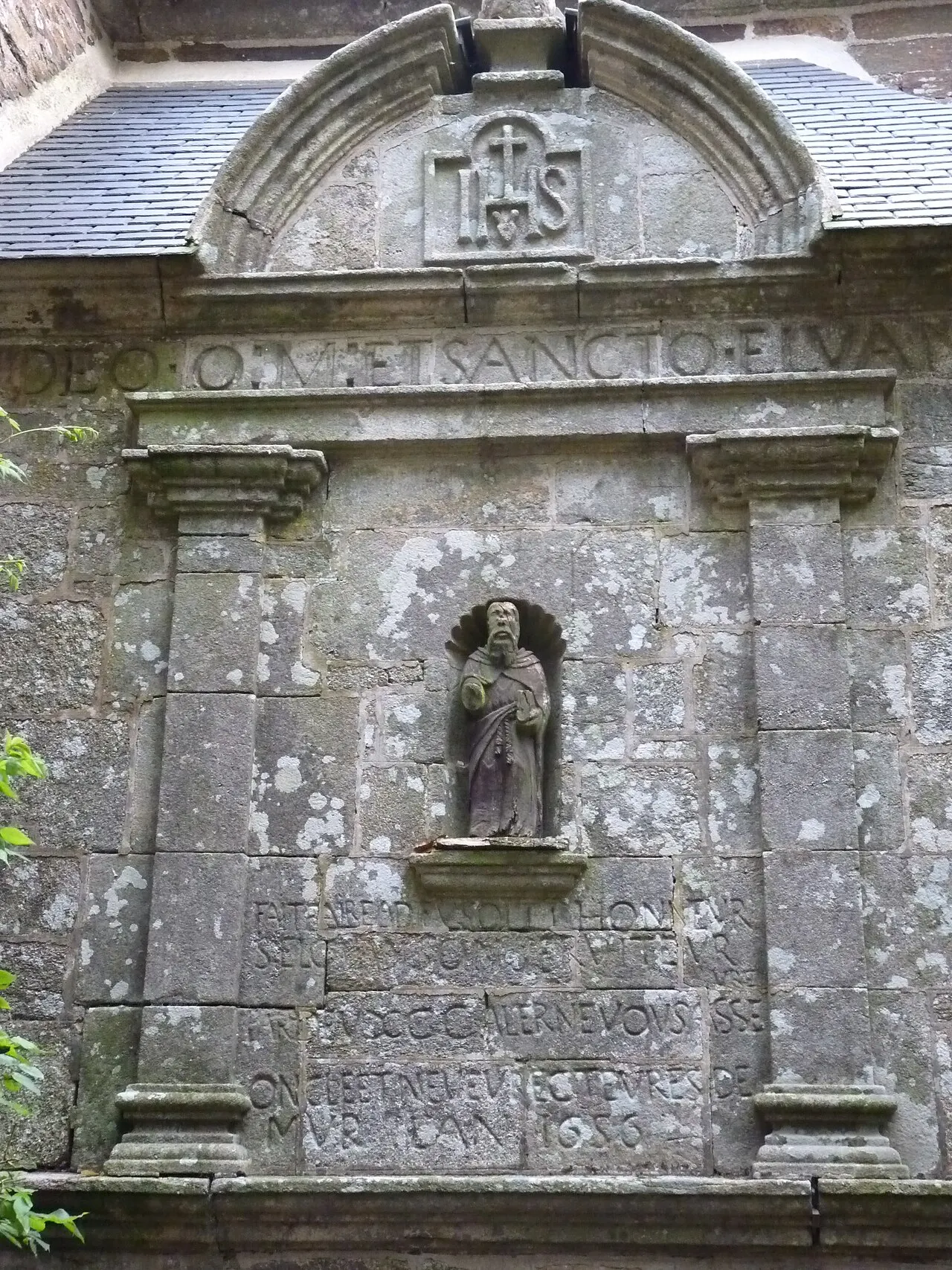 Fontaine Saint-Elouan