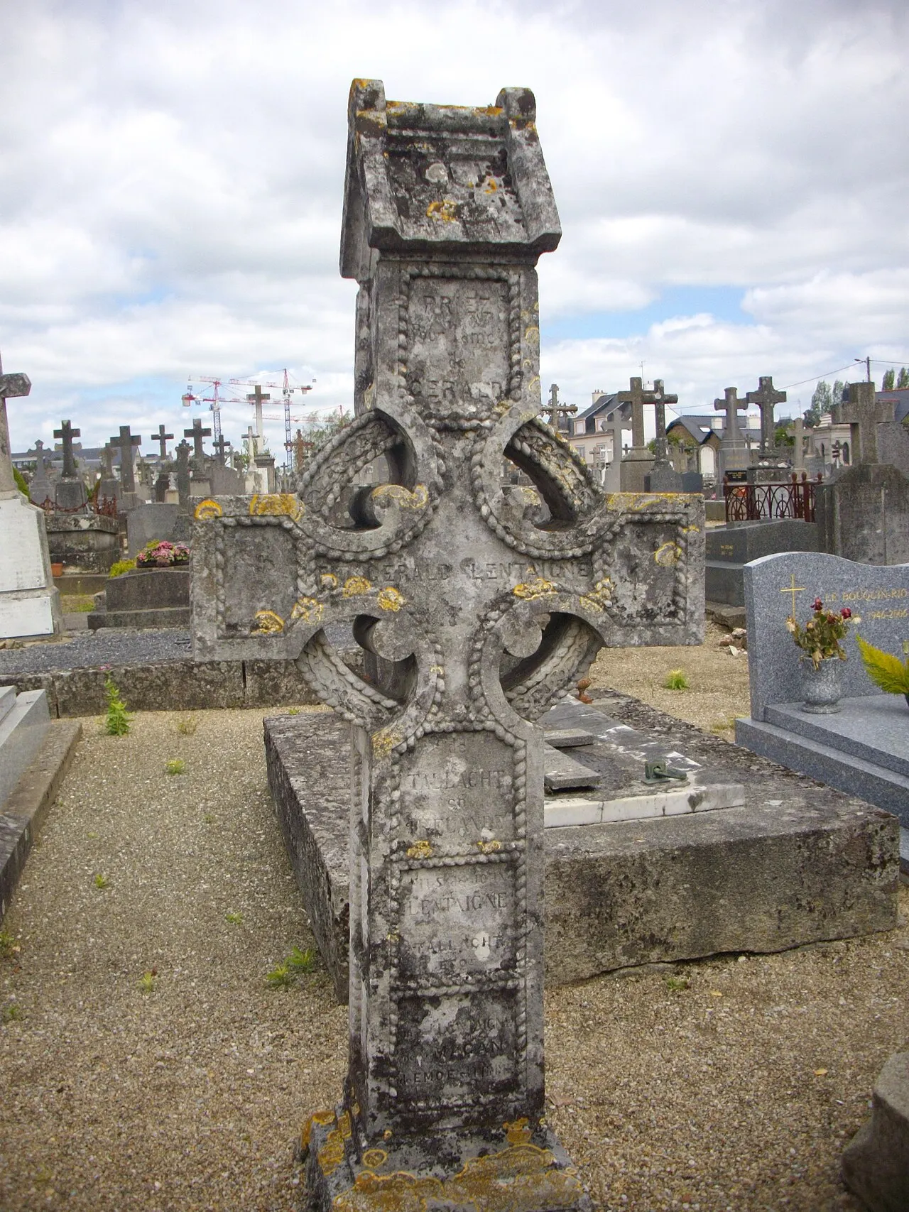Croix Fitzgerald, anciennement dans le cimetière