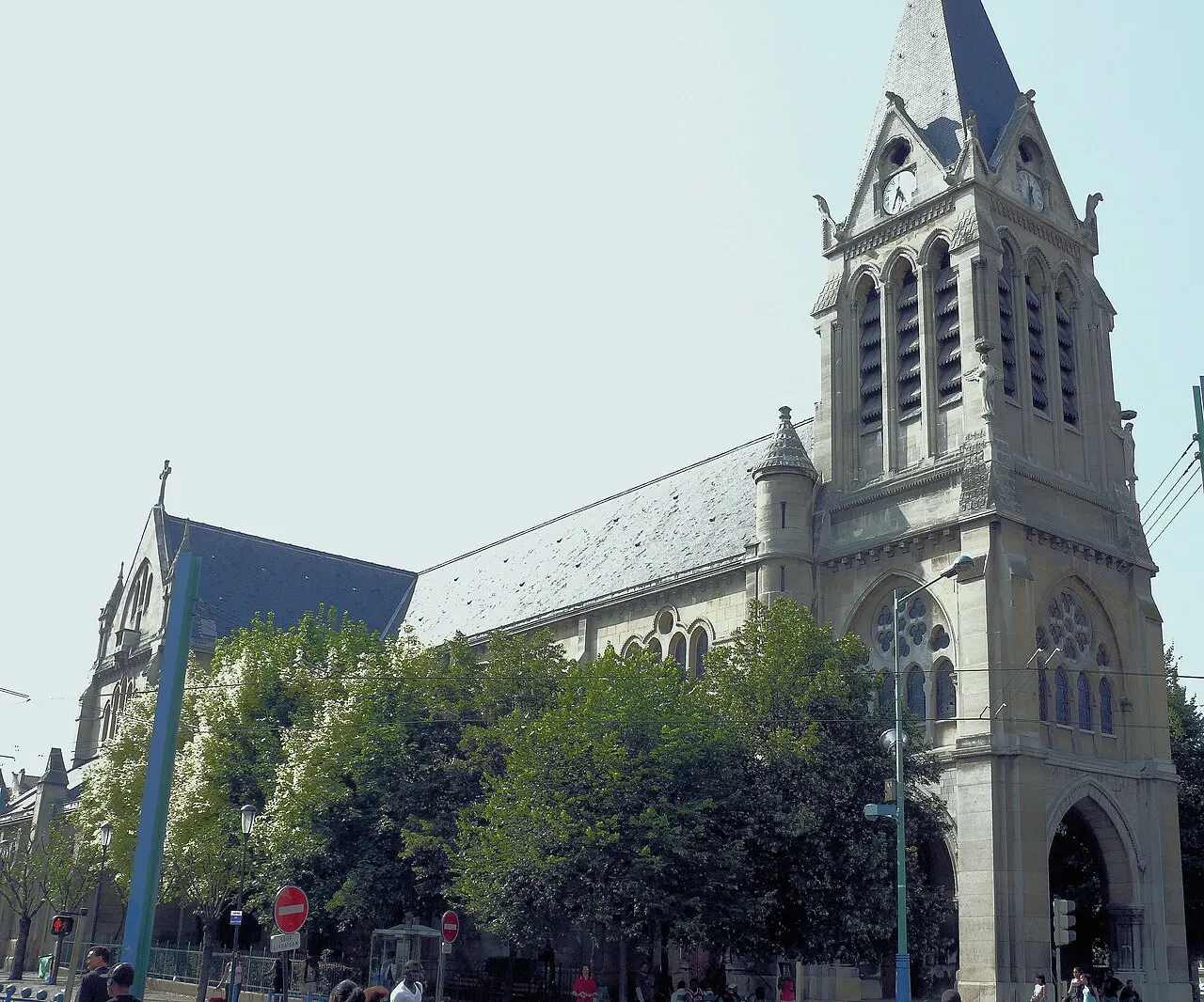 Église Saint-Denis-de-l’Estrée