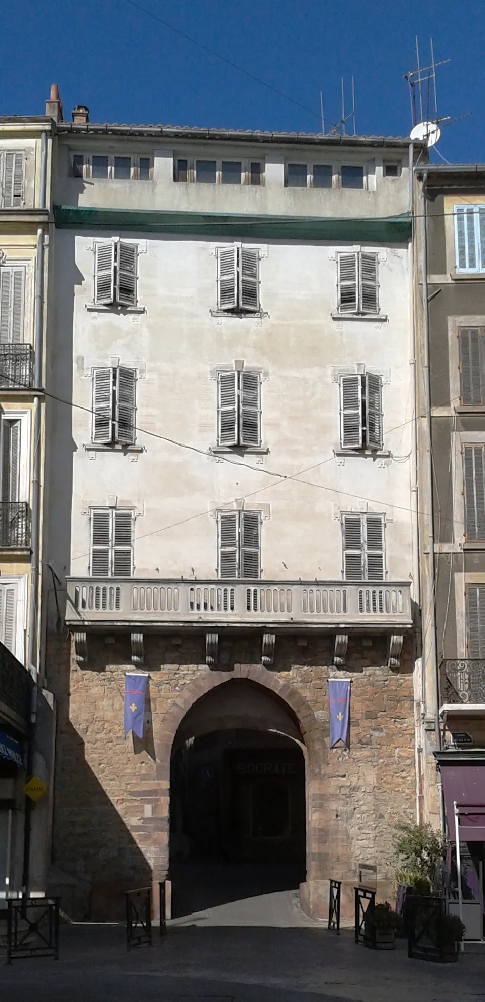 Porte de Fenouillet
