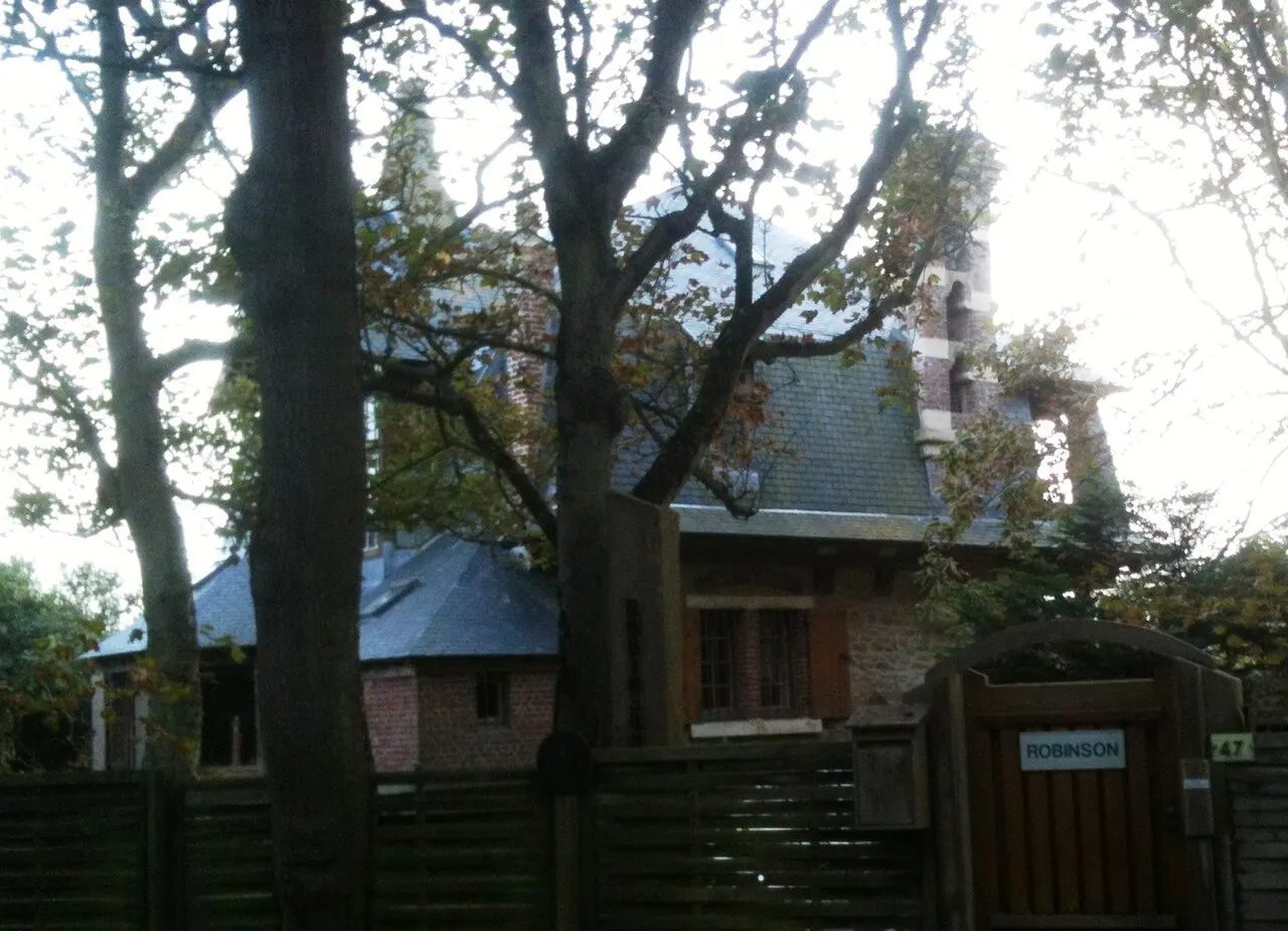 Maison d’habitation actuellement dénommée Villa Robinson ou Flé