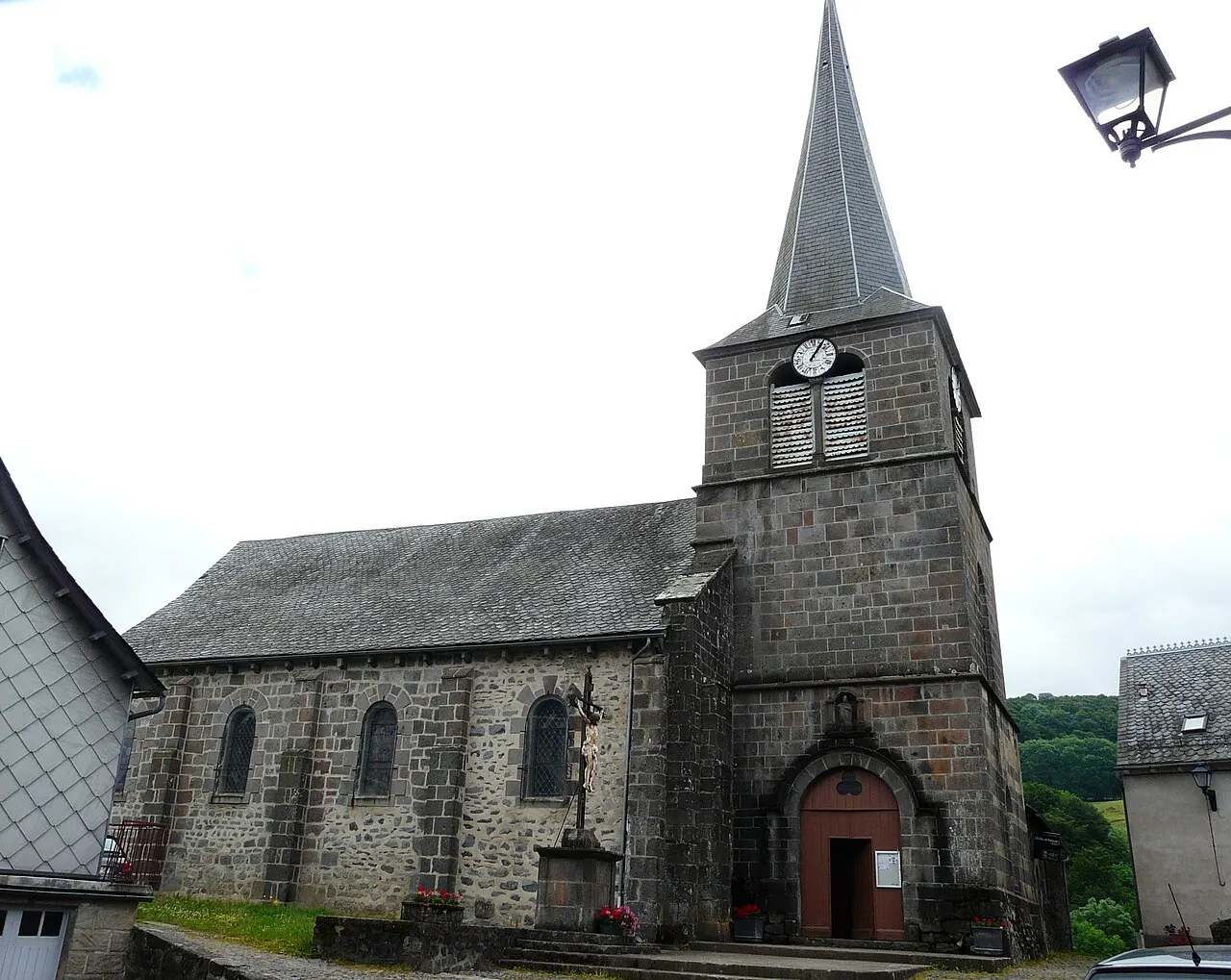 Église Saint-Austremoine