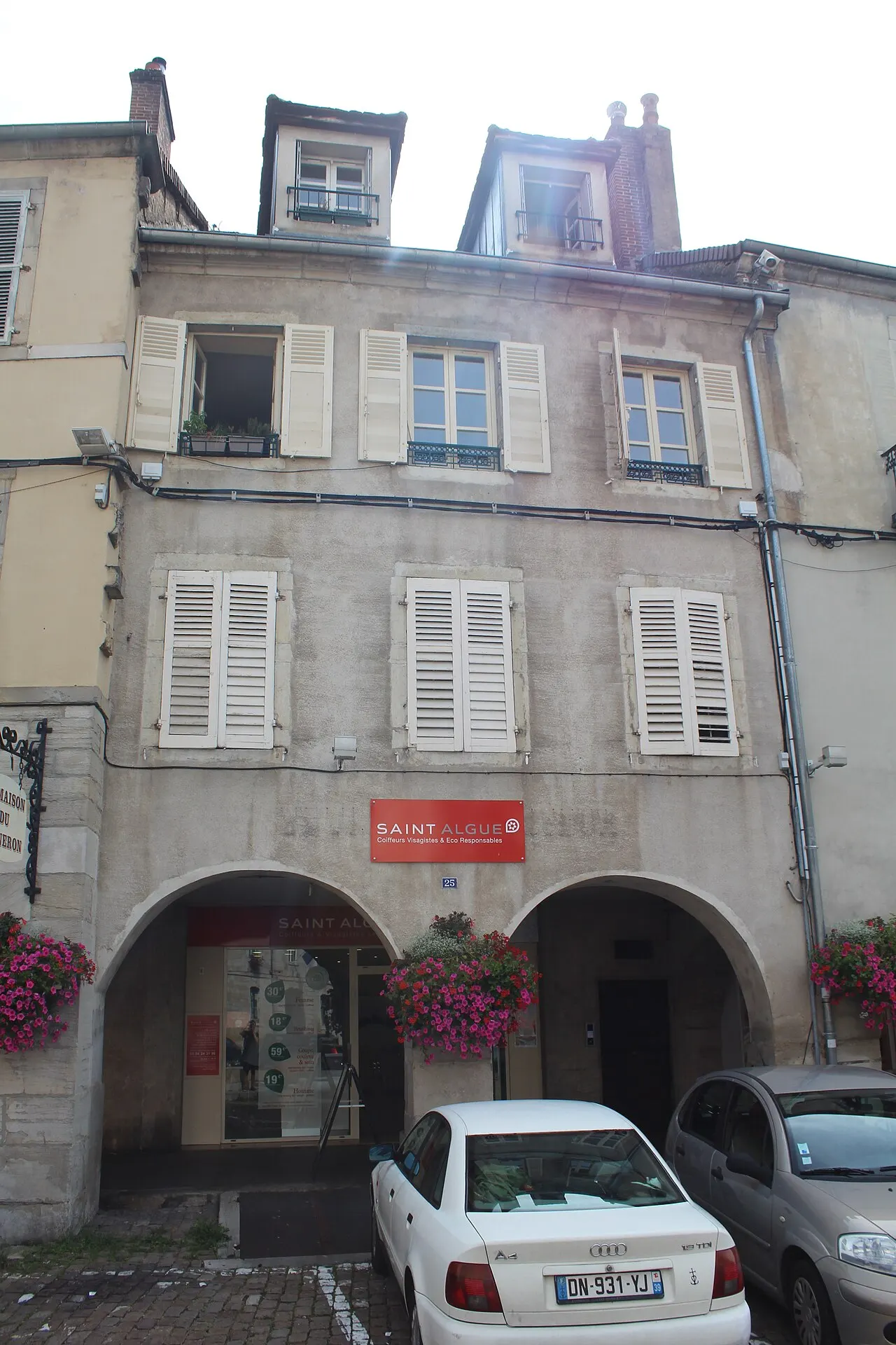 Fontaine de la rue du Commerce
