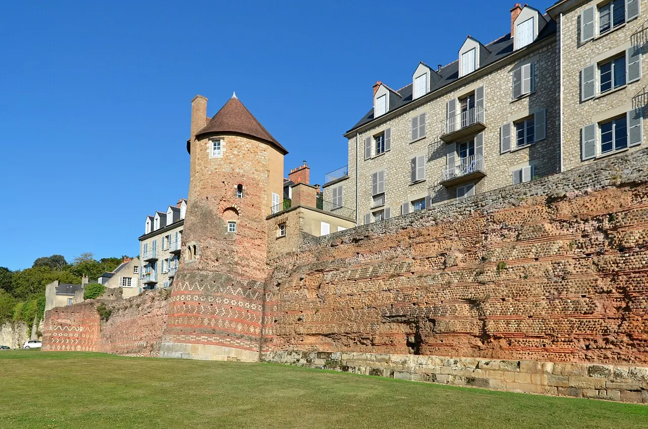 L’Enceinte romaine du Mans - Cité Plantagenêt
