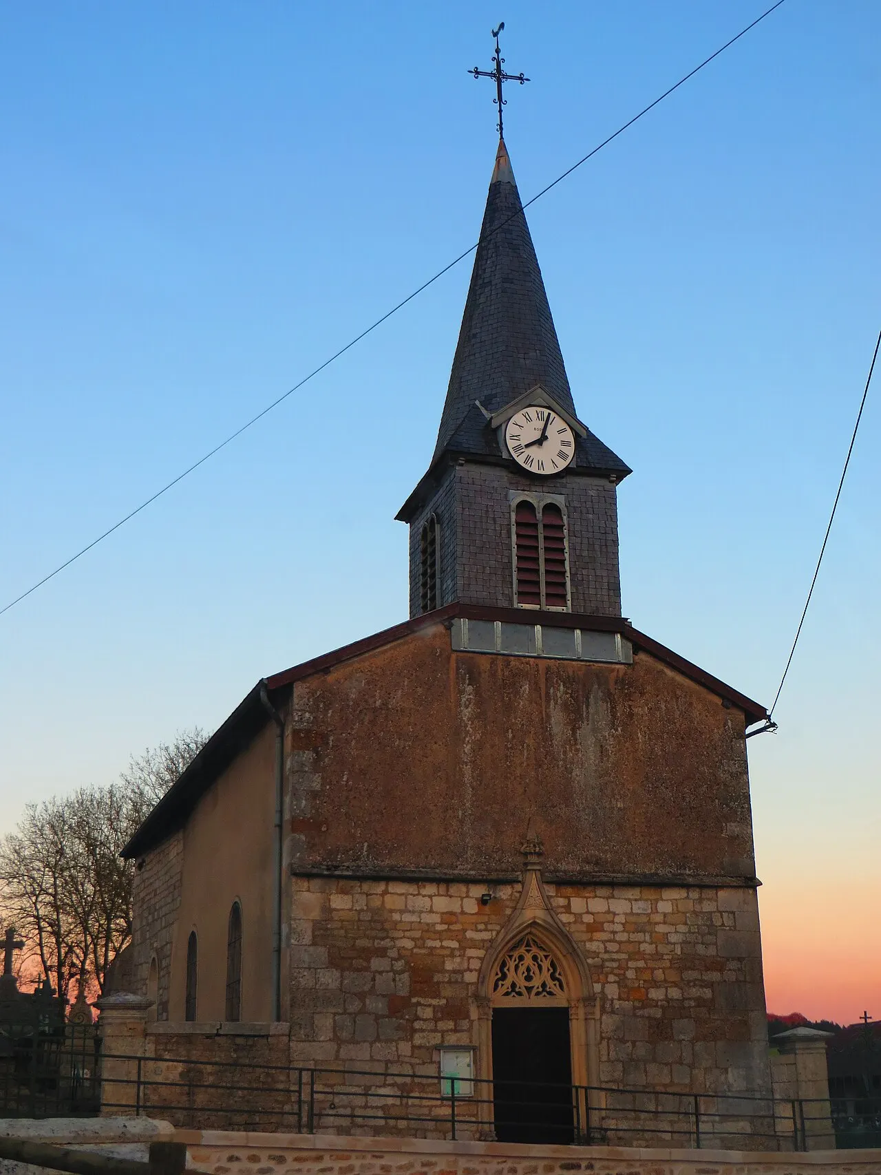 Église Saint-Genebaud