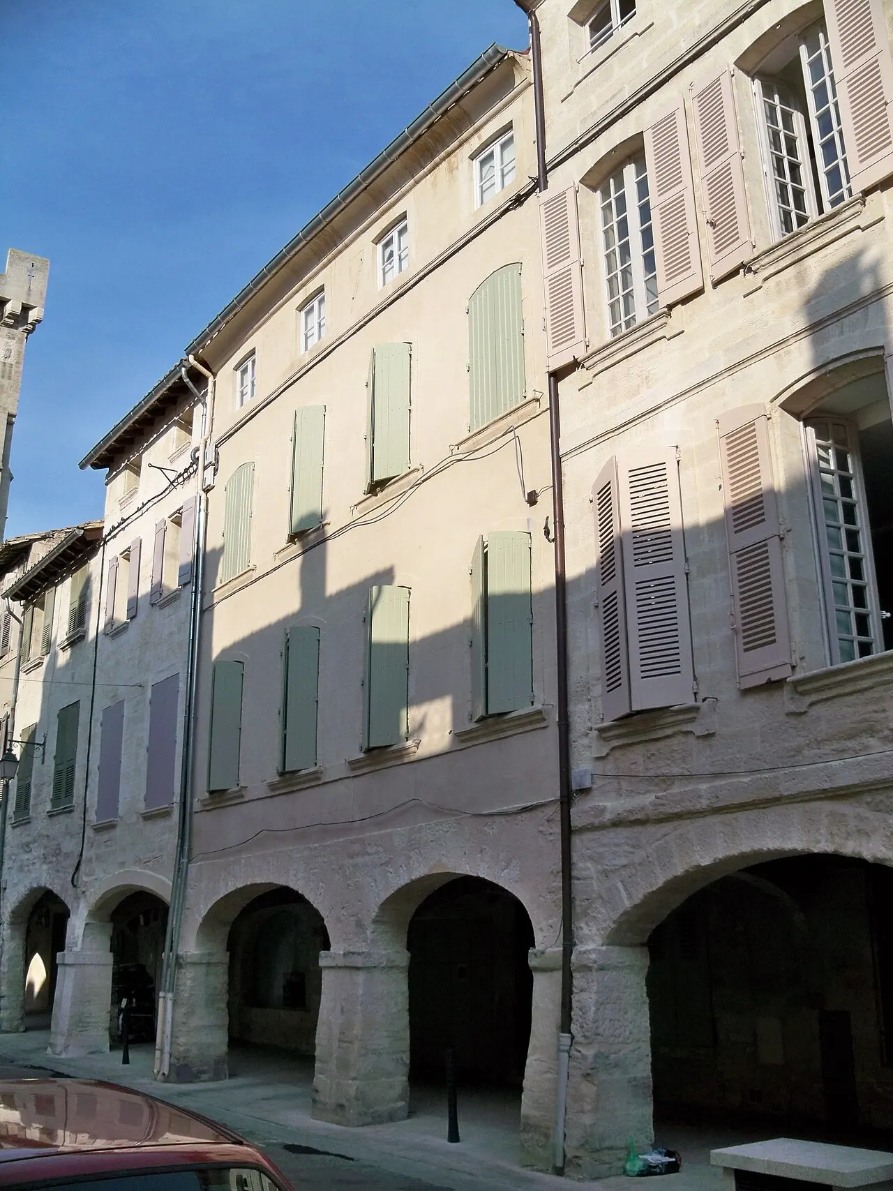 Maison à arcades