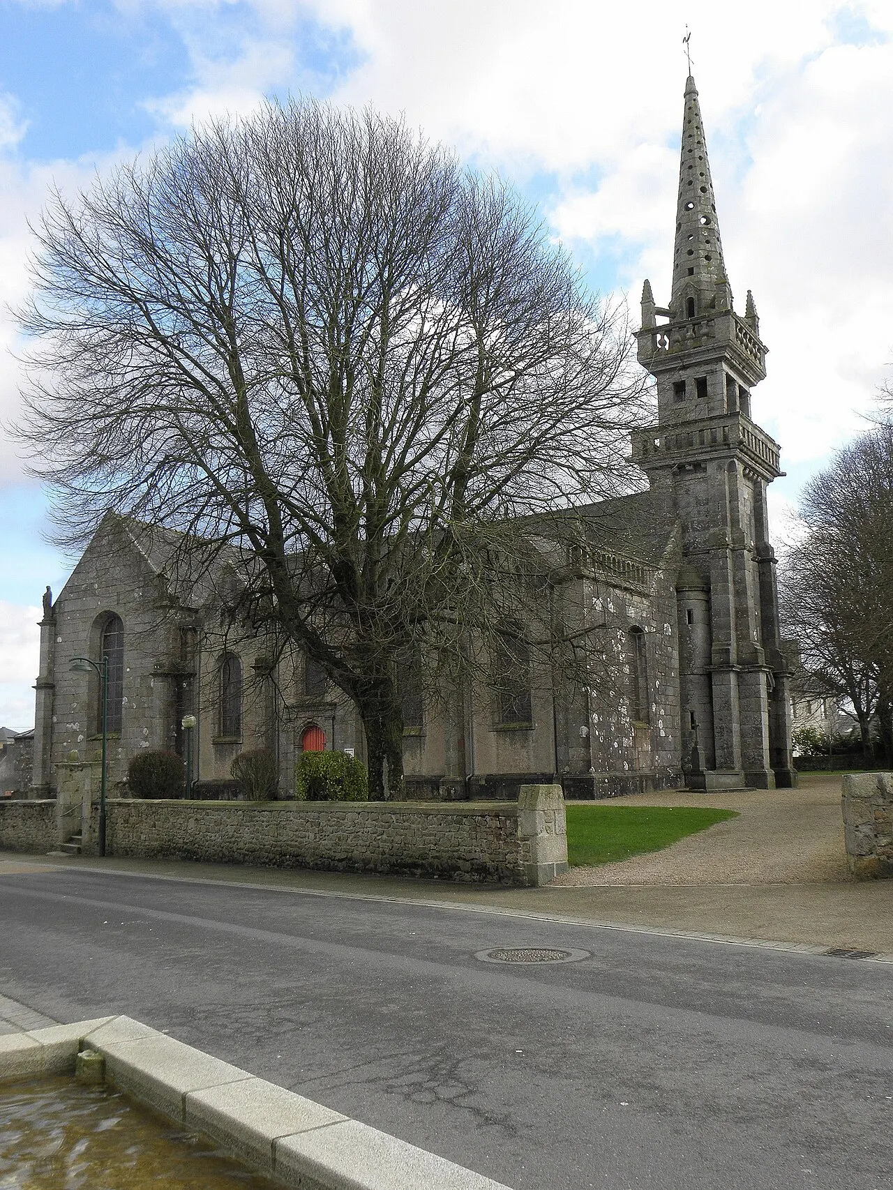 Église Saint-Pierre