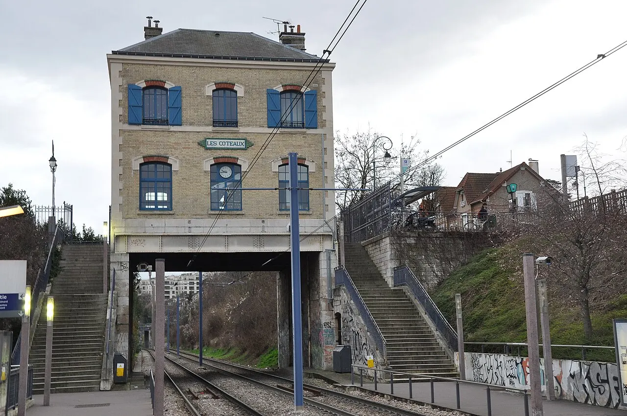 Les Coteaux