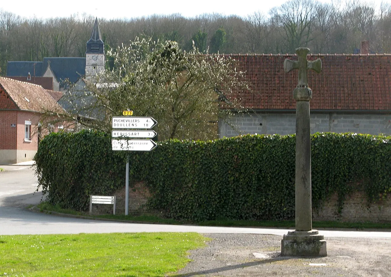 Croix Jean de Toutencourt