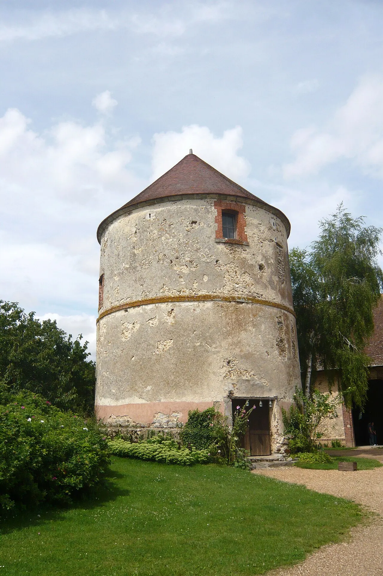 Bâtiments et sols de l’ancienne ferme seigneuriale