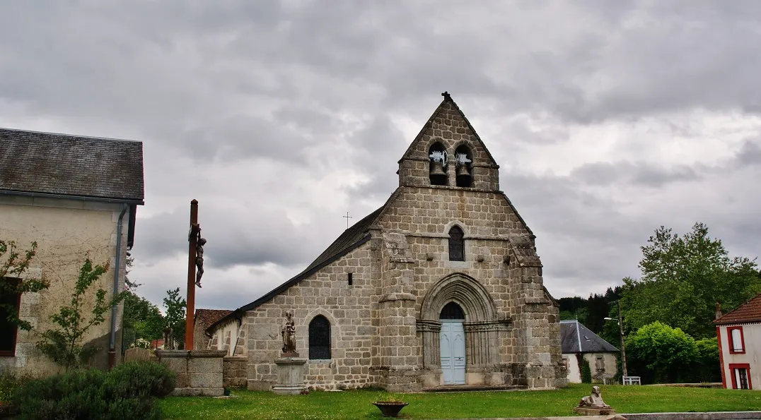 Église Saint-Allyre Sainte-Anne