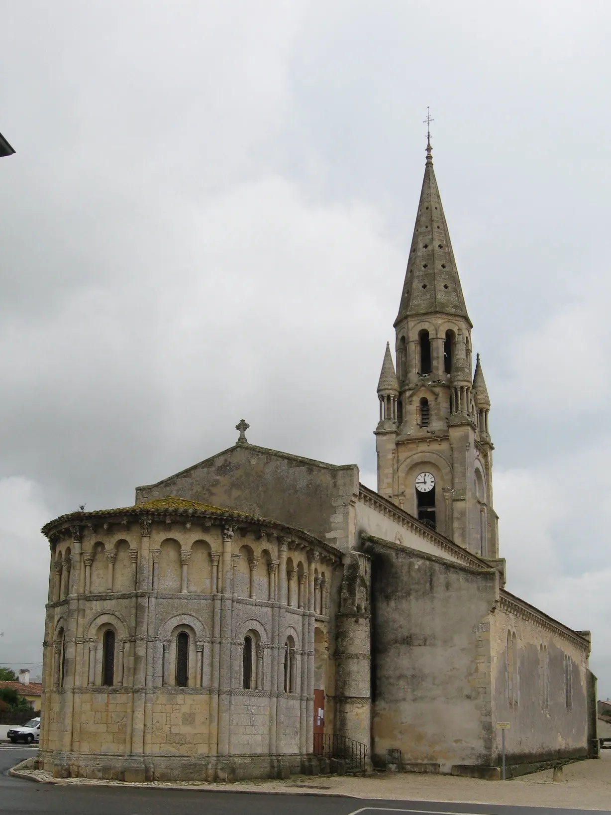 Église Saint-Saturnin