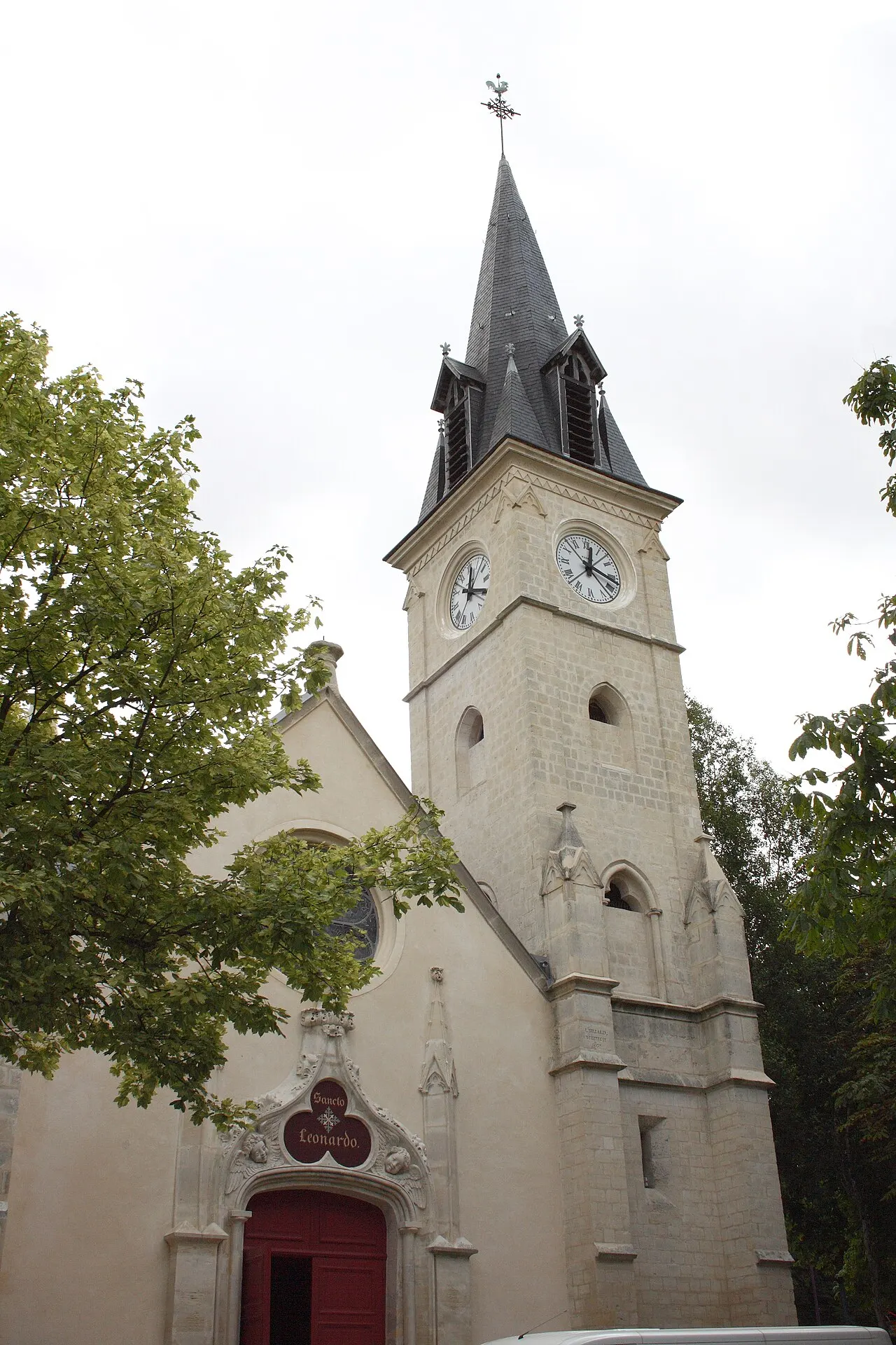 Église Saint-Léonard