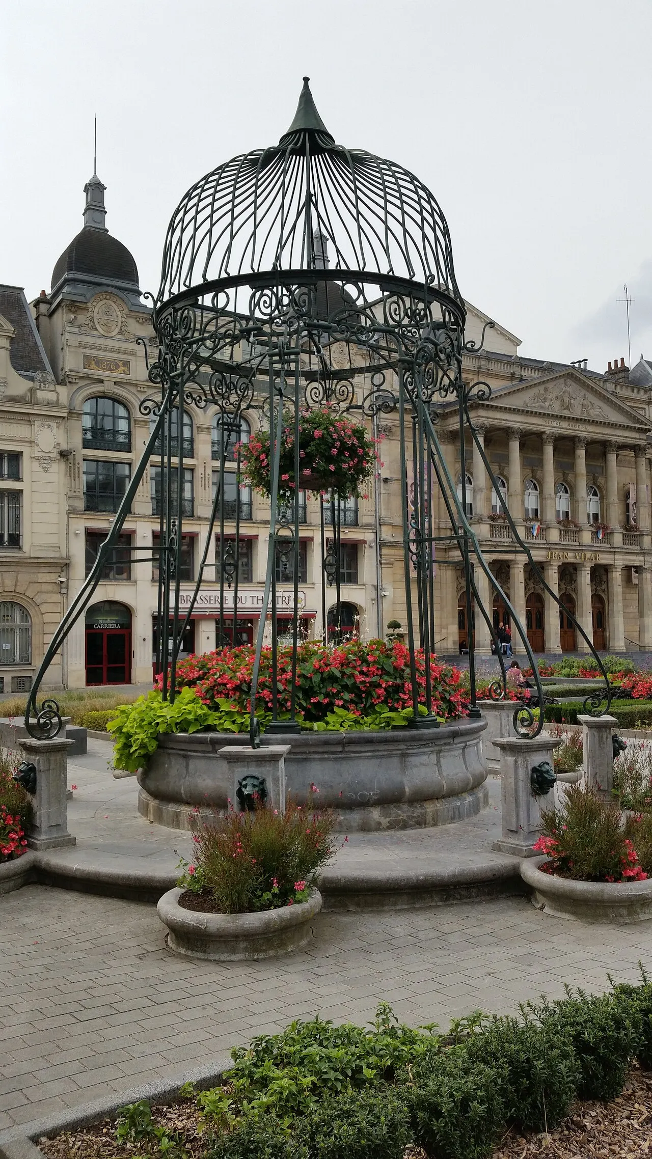 Le Vieux-Puits