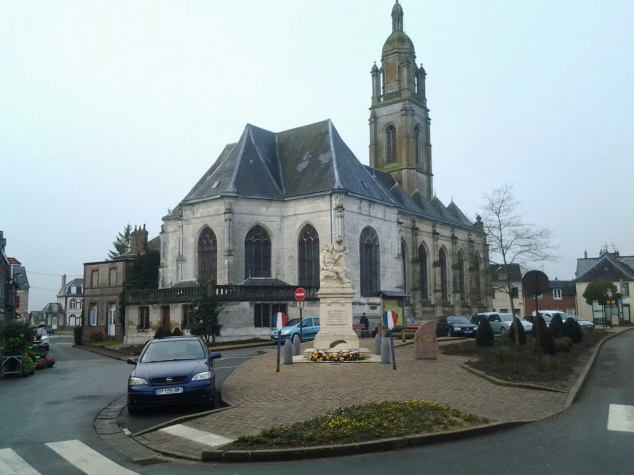Église Saints-Pierre-et-Paul
