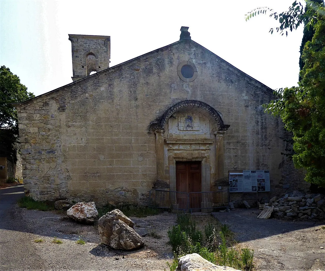 Ancienne église