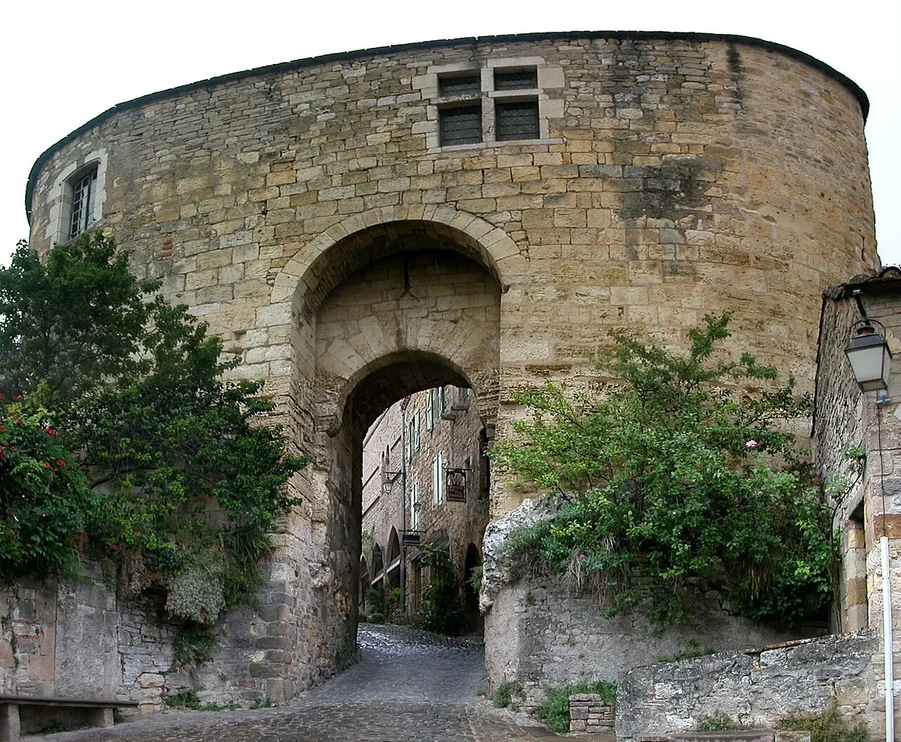 Porte de Rous