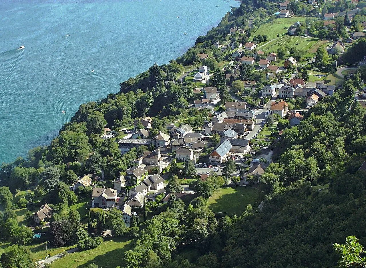 Bourdeau