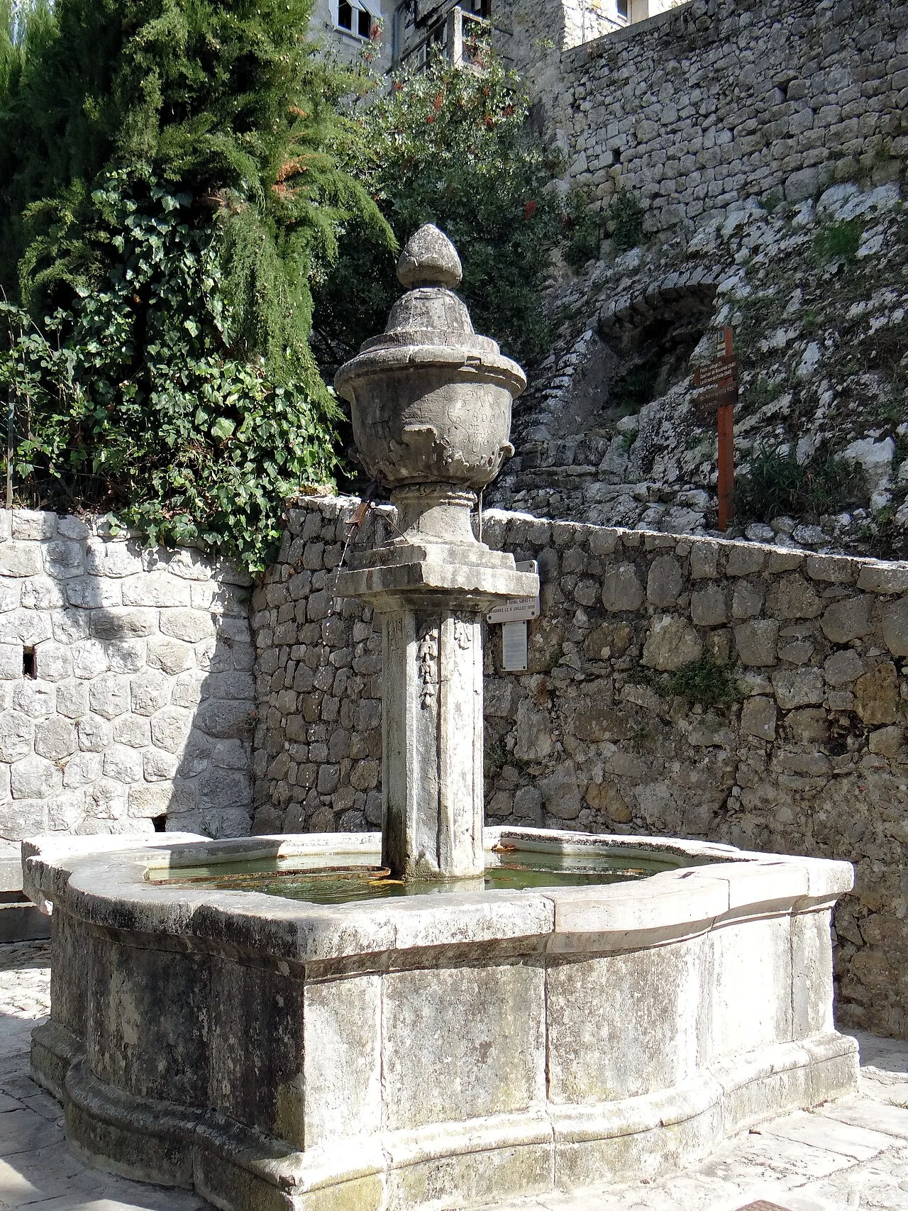 Fontaine publique