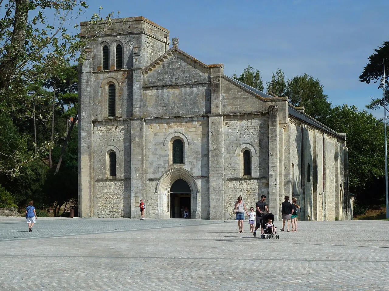 Basilique Notre-Dame de la Fin-des-Terres