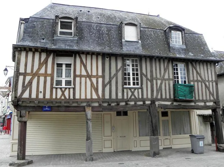 Maison