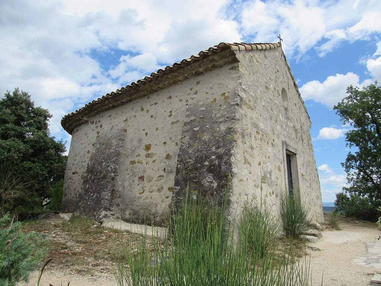 Chapelle Saint-Joseph de Roussas