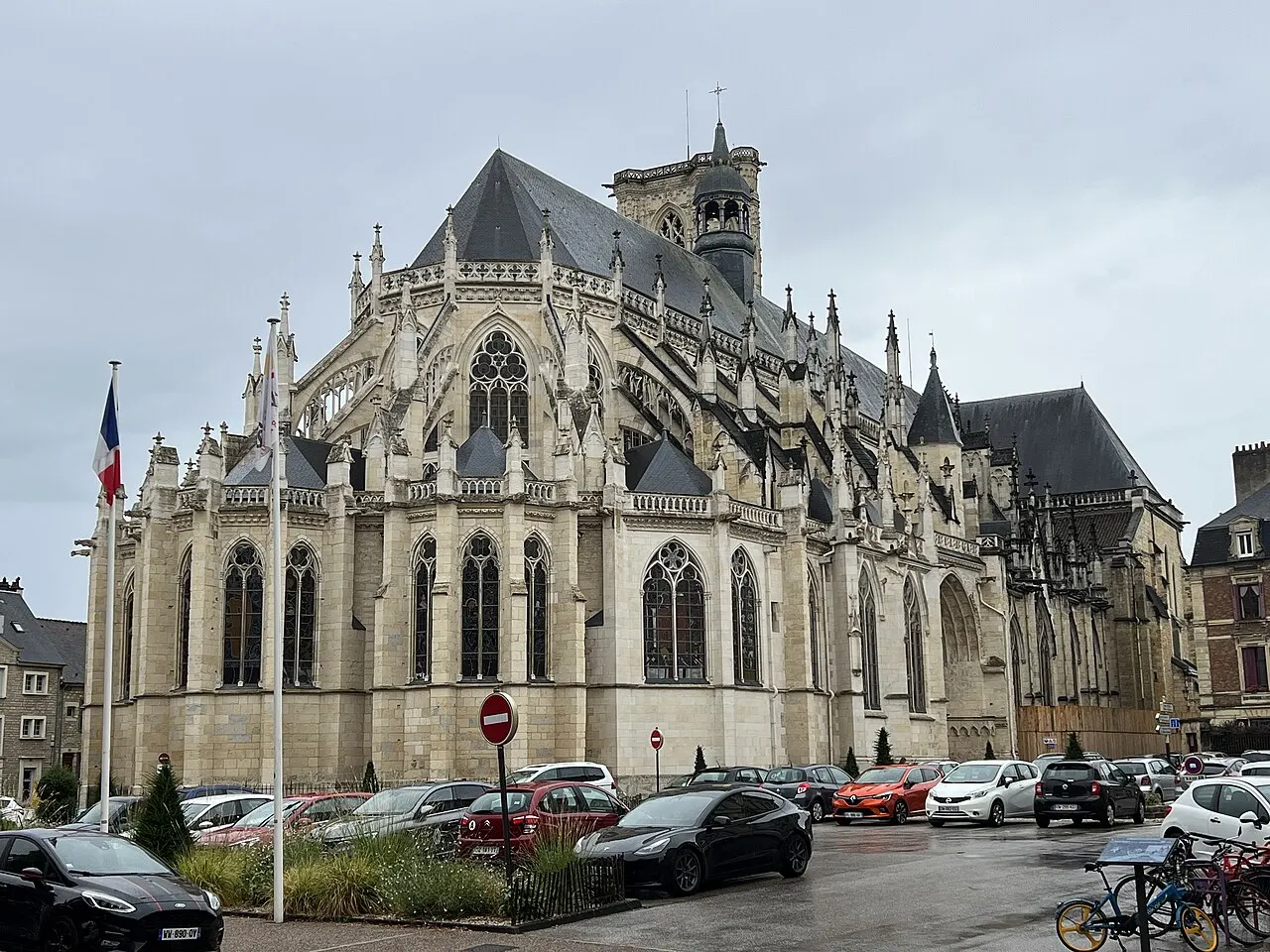 Cathédrale Saint-Cyr et Sainte-Julitte